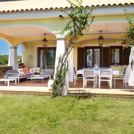 Spiaggia Bianca Pedra Rosa - Your House In Sardinia Golfo Aranci Exterior photo