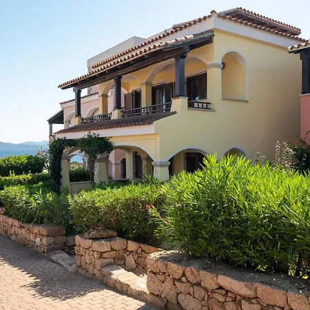 Spiaggia Bianca Pedra Rosa - Your House In Sardinia Golfo Aranci Exterior photo