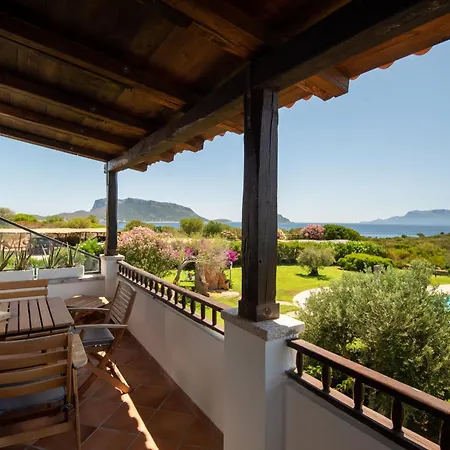 Spiaggia Bianca Pedra Rosa - Your House In Sardinia Golfo Aranci Room photo